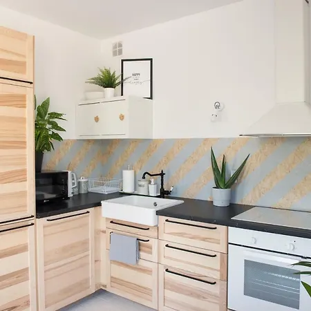 Family With Garden Apartment
