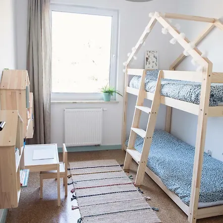 Family With Garden Apartment